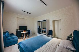 14.Двухместный номер полулюкс с двумя дополнительными местами, Гостевой дом Royal Lake, Калининград