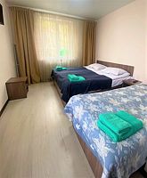 Трёхместный номер (основной корпус) Стандартный, Гостевой дом Ирбис, Теберда