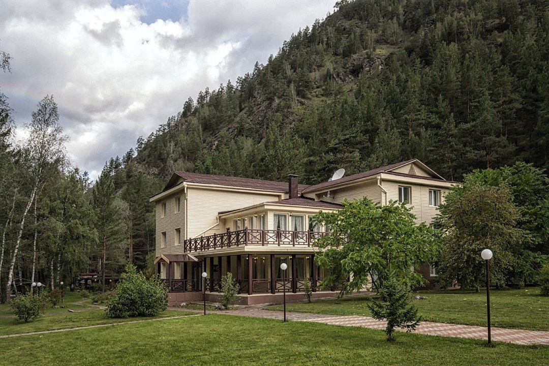 Гостиничный комплекс Ареда 2-3 (База отдыха Ареда 2-3), Горный Алтай (Республика Алтай), Чемал Чемальский район