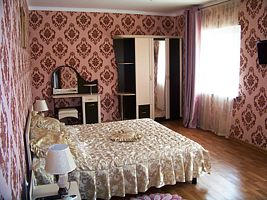 Трехкомнатный 4-6-и местный номер люкс, Пансионат Баракат, Приветное