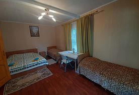 4-мест. станд. повыш. комф., База отдыха Золотая бухта, Пицунда