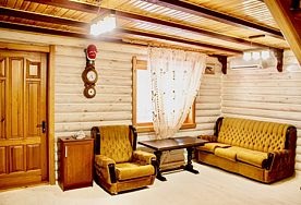 Дом с тремя спальнями+кухней-гостиной Номера домов: 0, База отдыха Holiday Park Жоэквара, Гагра