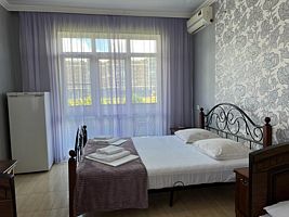 Стандарт с двуспальной кроватью с балконом, Гостевой дом Angel, Лазаревское