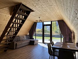 Шестиместный коттедж, Глэмпинг BalkariA-frame, село Верхняя Балкария