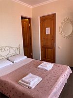 Стандартная улучшенная комната  с балконом, Гостевой дом У Черного моря, Адлер