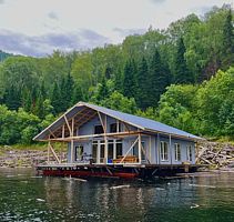 Плавбаза (Корпус 3) Номера домов: 3, База отдыха Водолей, Саяногорск