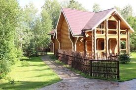 Большой гостевой дом, Усадьба Медуша, Левобережная