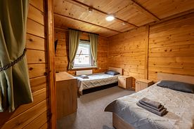 Четырехместный комфорт, База отдыха Кедровый берег, Алтайский район