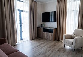 2-мест. 2-комн. люкс (вид на море), корп. 3, Пансионат Нарт, Гагра