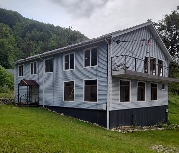 База отдыха Хижина, Краснодарский край, посёлок Мезмай 