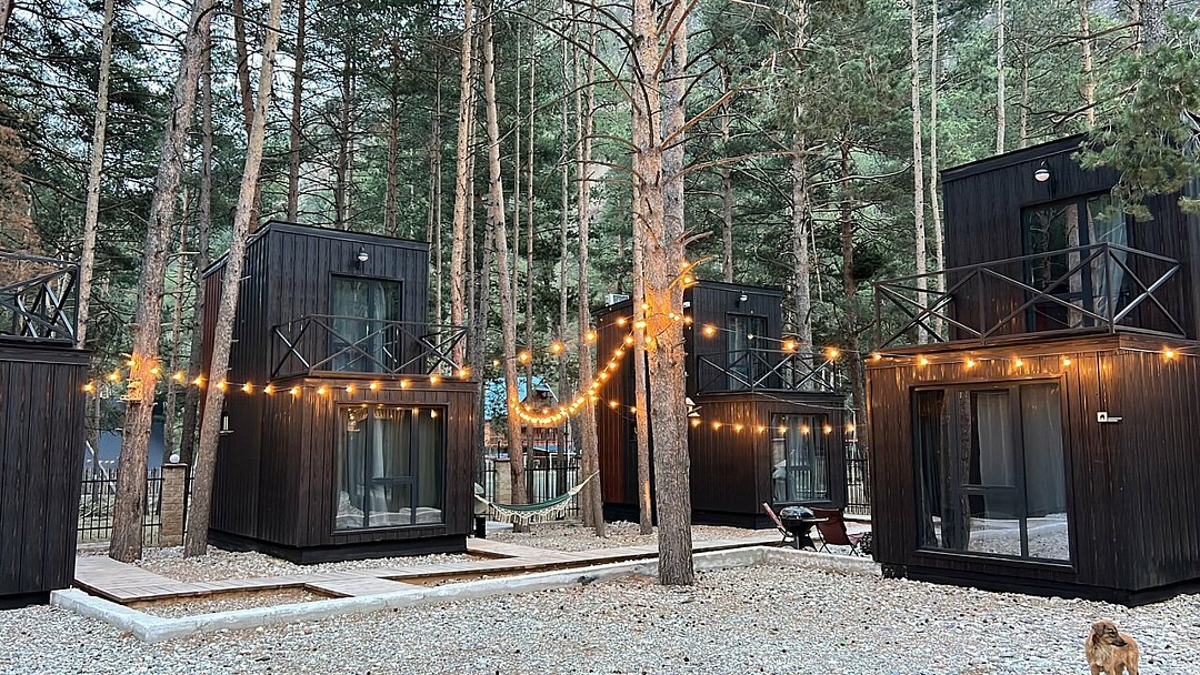 База отдыха Gur Меat House, Республика Кабардино-Балкария, Эльбрус Тегенекли Терскол Эльбрусский район Поляна Азау Байдаево