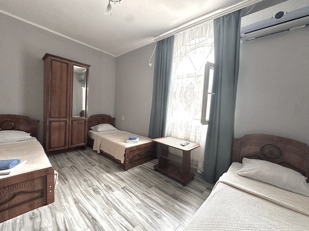 Эконом 3-местный