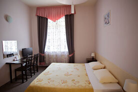 Улучшенный Номера: 11, 13, 23, 31, 33, Гостевой дом Плотниковых, Таганрог