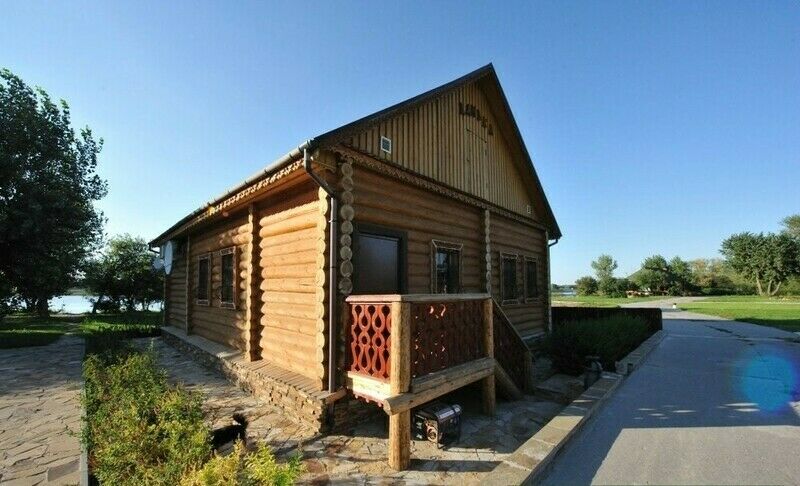 Дом на 8 мест с баней