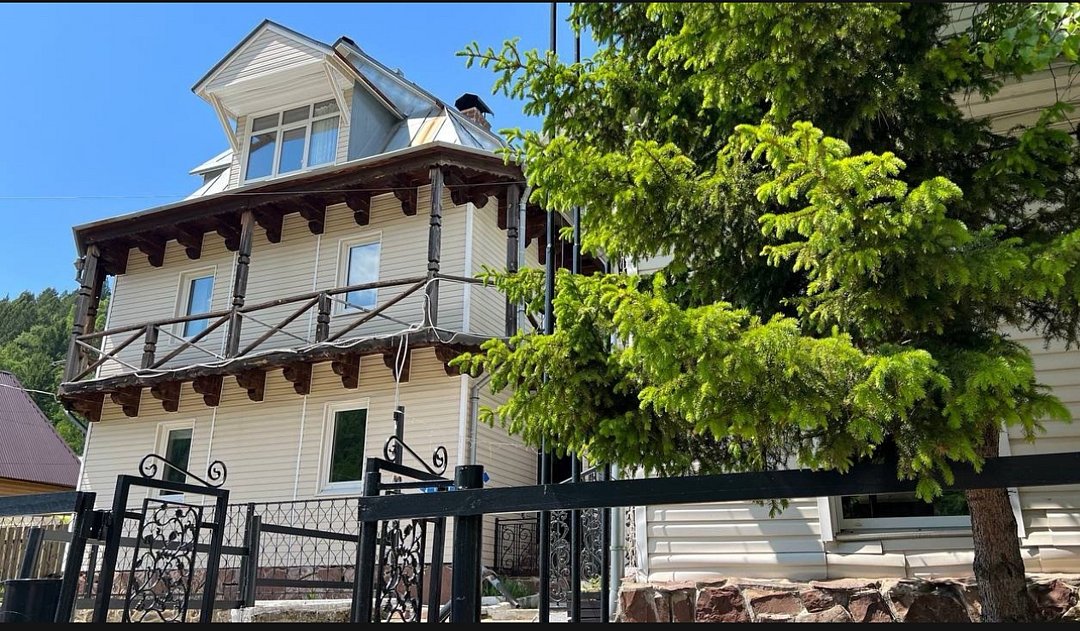 Отель Эрси (Baikal Ersi), Иркутская область, поселок Листвянка 