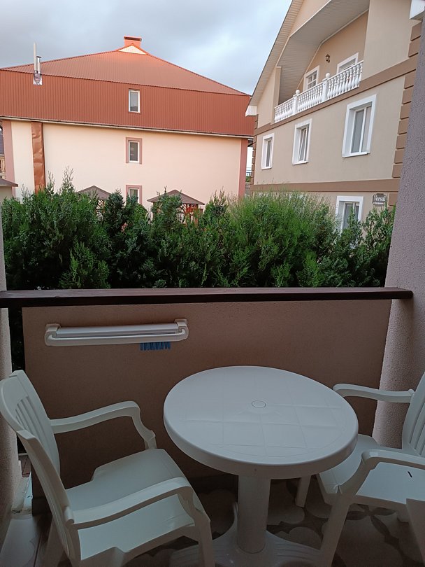 Люкс 4-местный 2-комнатный