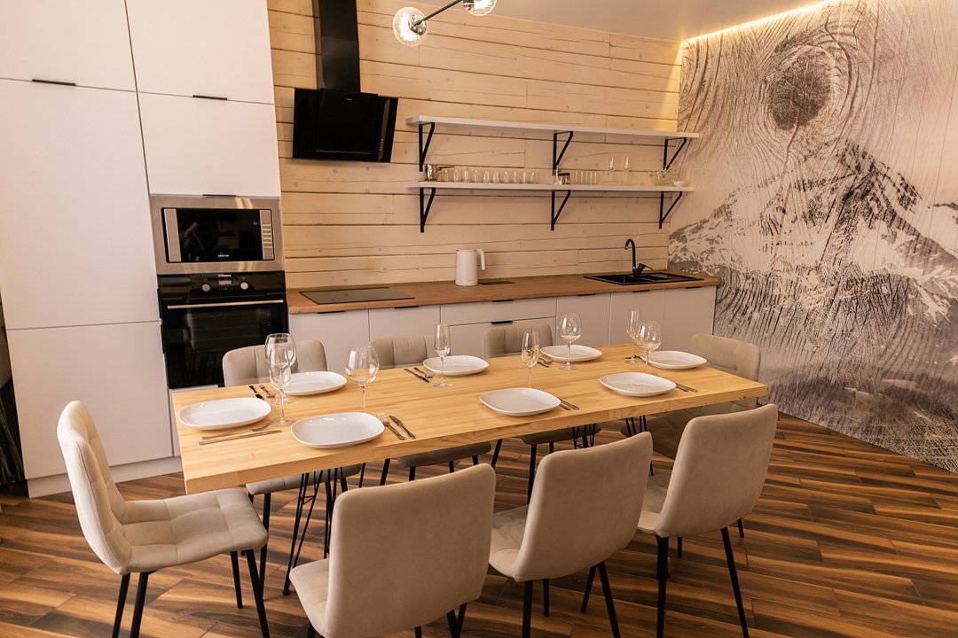 Дом 10-местный 6-комнатный