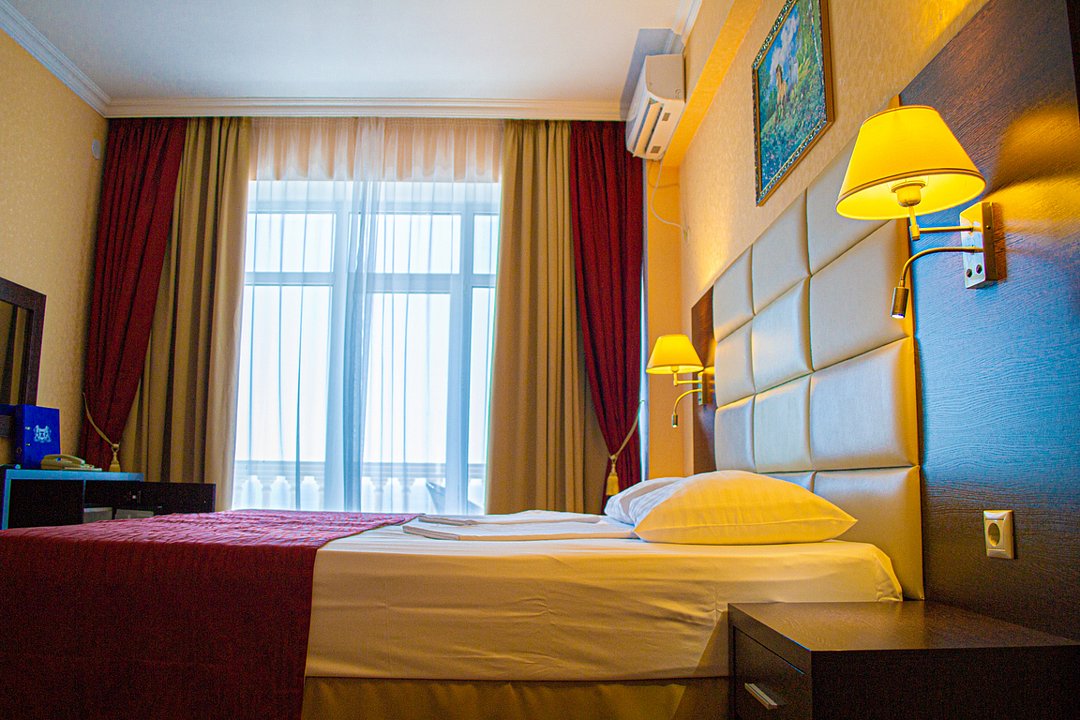 Стандартный 2-местный (с балконом, вид на море)