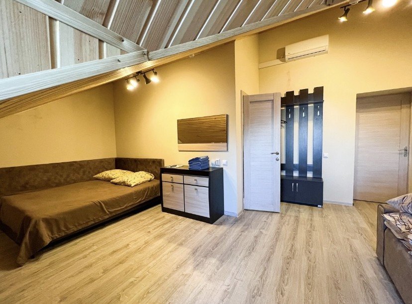 Комфорт 3-местный (мансарда)