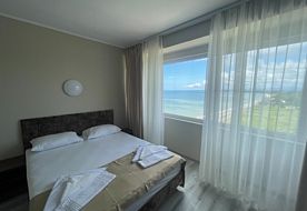 1-мест. (разм. в 2-мест.) комфорт, База отдыха Черноморская жемчужина, Кындыг