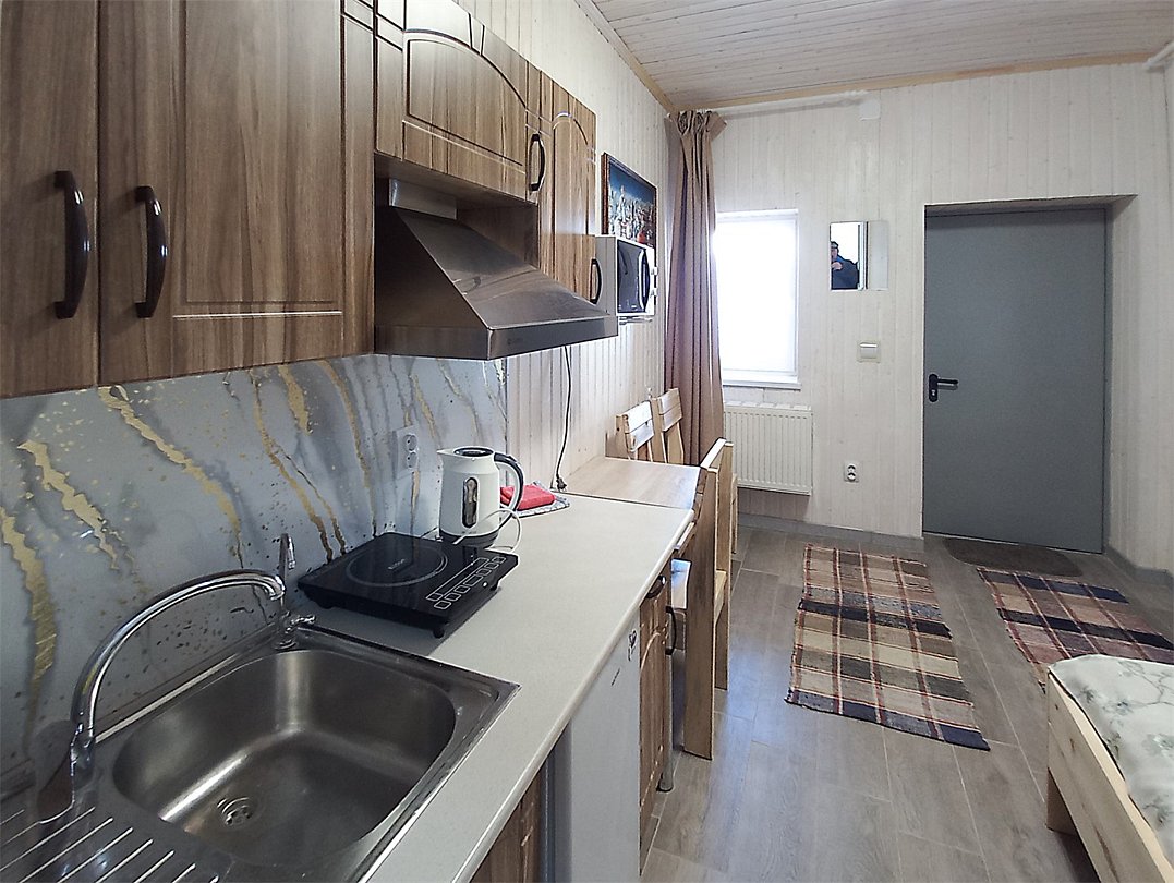 Апартаменты 3-местные 2-комнатные (с кухней и сауной)