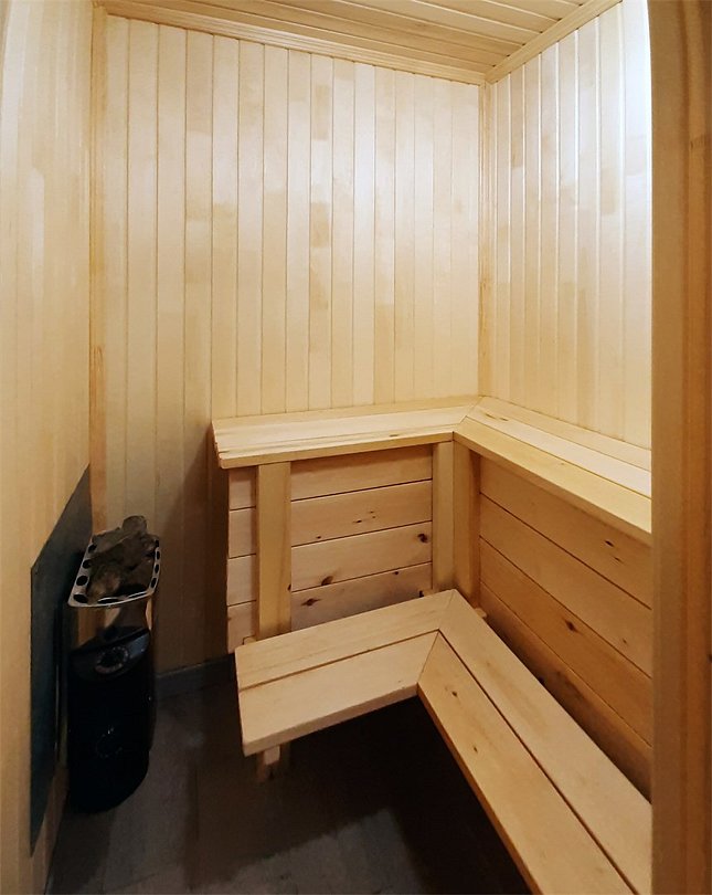 Апартаменты 3-местные 2-комнатные (с кухней и сауной)