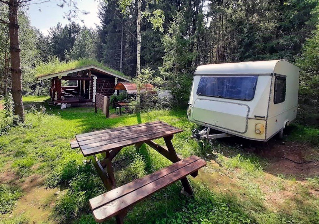 Кемпинг 6-местный (жилой прицеп автодом)