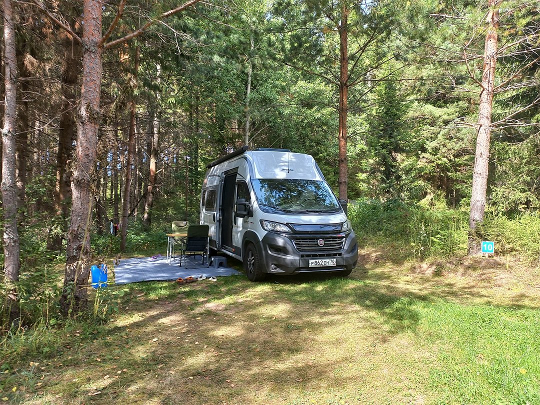 Место под автодом (Пикчей)