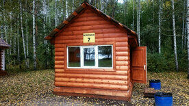 Избушка Номера домов: 7, База отдыха Избушки, Екатеринбург