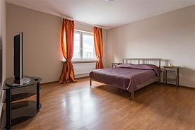 Трёхкомнатная квартира пр.Науки 17/6, Апартаменты Kvarta, Санкт-Петербург