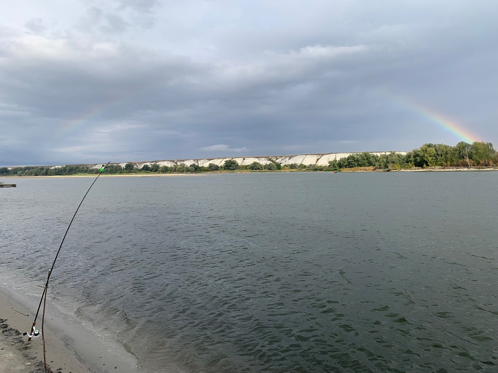 Фото 1 из отзыва о базе отдыха Дон