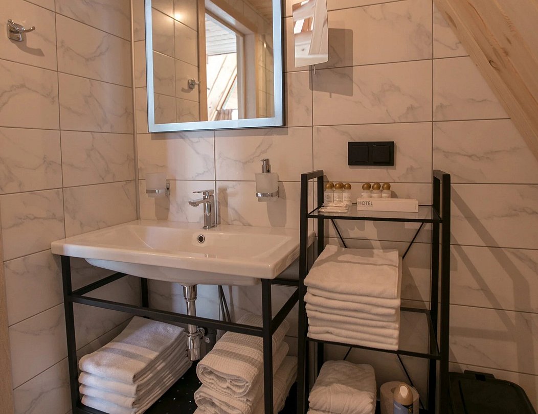 Апартаменты 4-местный 2-комнатный 2-этажный DBL/TWIN