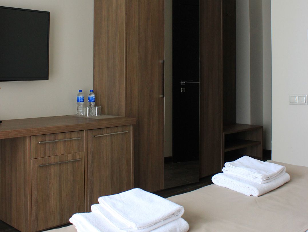 Стандартный 2-местный 1-комнатный категория «В» (с балконом, корпус №1)