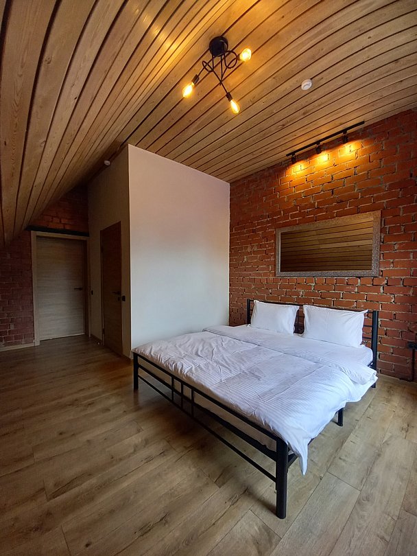 Апартаменты 6-местный 3-комнатный Елки (№8)