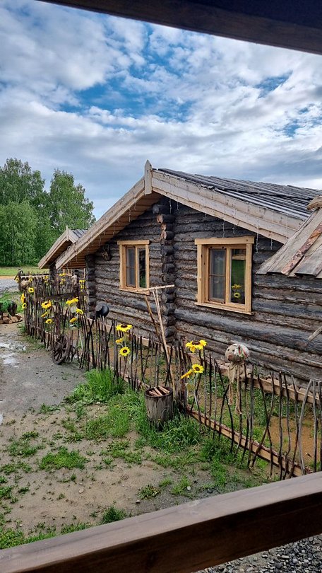 Изба 10-местный 3-комнатный