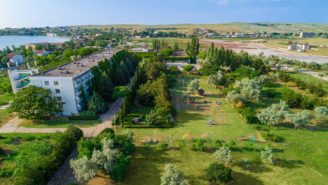 Пансионат с лечением Крымское Приазовье, Крым, село Мысовое Щёлкино Ленинский район