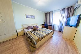 Однокомнатные апартаменты на Гоголя 112, Апартаменты Огни Саратова, Саратов