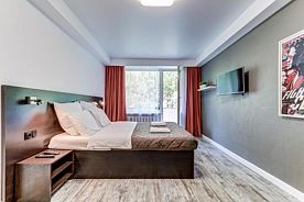 "LOFT STAR" Однокомнатная квартира (Метро Звездная, 10 минут пешком), Rauktis City Apartments, Выборгский район
