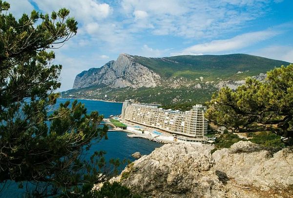 Ласпинская бухта