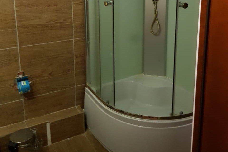 Номер 5-местный