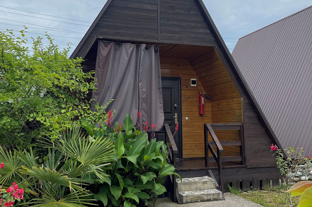 Коттедж 4-местный