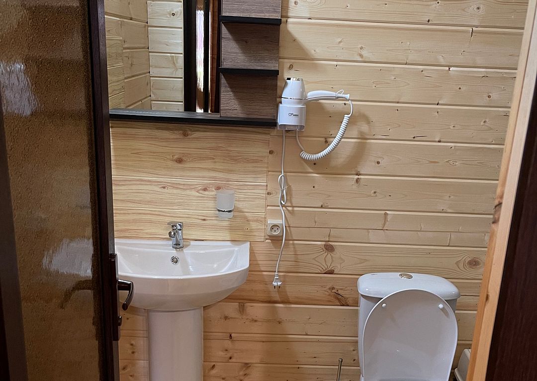 Коттедж 4-местный 2-комнатный