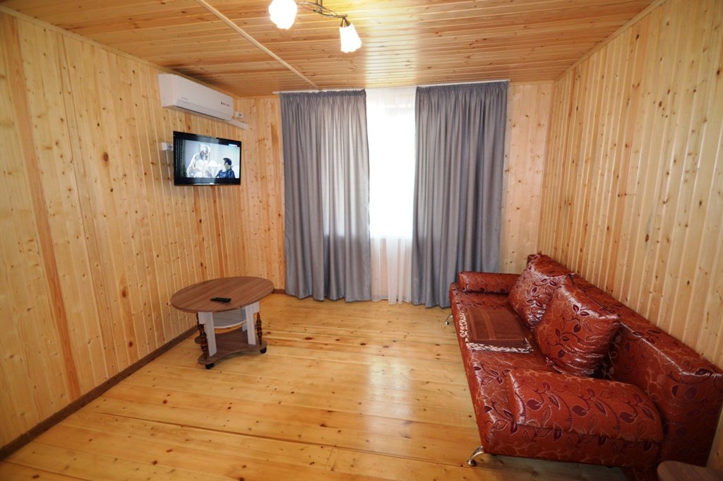 Домик 5-местный 2-комнатный (№41, А)