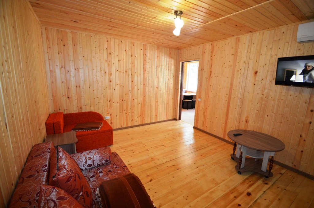 Домик 5-местный 2-комнатный (№41, А)