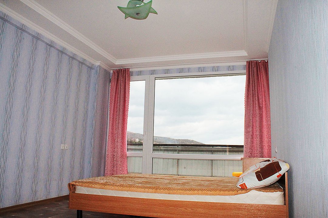 4-местный 2-комнатный