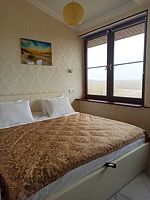 Четырёхместный люкс Deluxe с красивым видом из окна, Гостевой дом Доменикана, деревня Мостовское