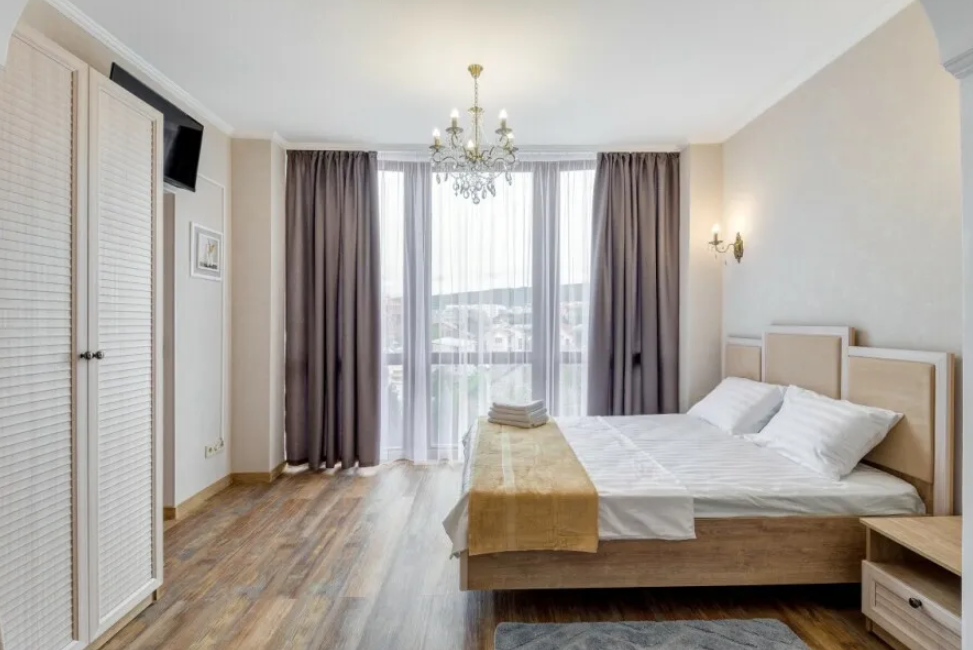 Люкс 2-местный (с балконом)