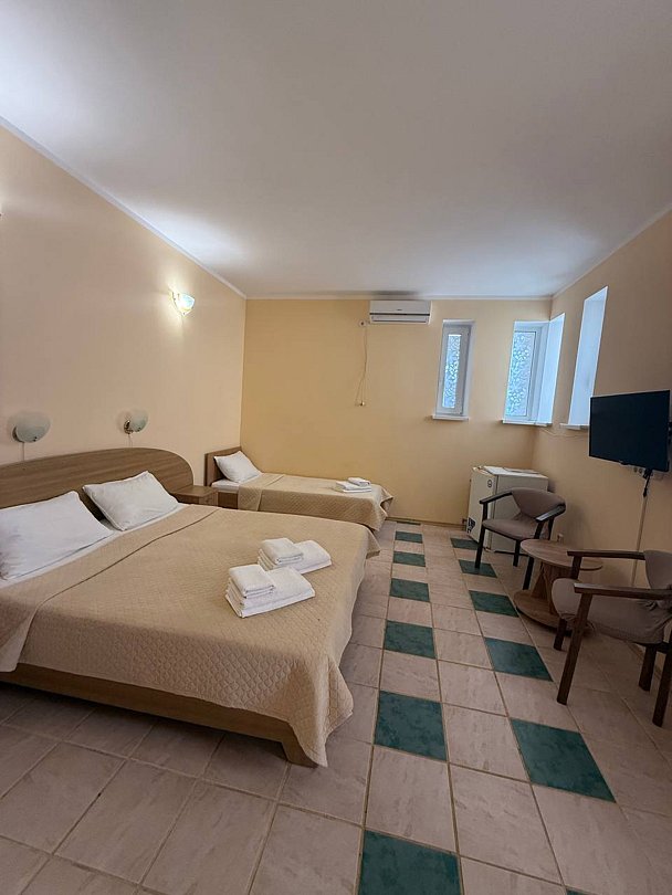 Номер 3-местный 1-комнатный №15,16