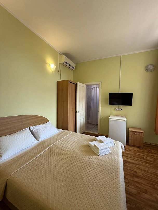 Стандартный 3-местный 1-комнатный №3,9