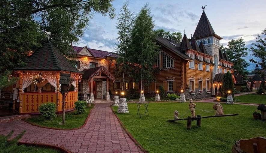 Отельный комплекс Царская деревня, Московская область, Сергиев Посад Пересвет поселок Загорские дали Сергиев Посад